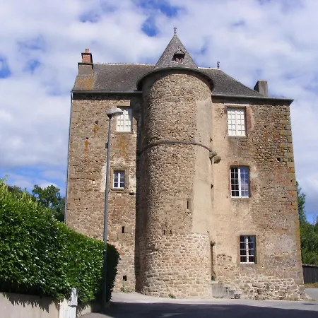 Hébergement de vacances Commanderie De Rulhe Le *